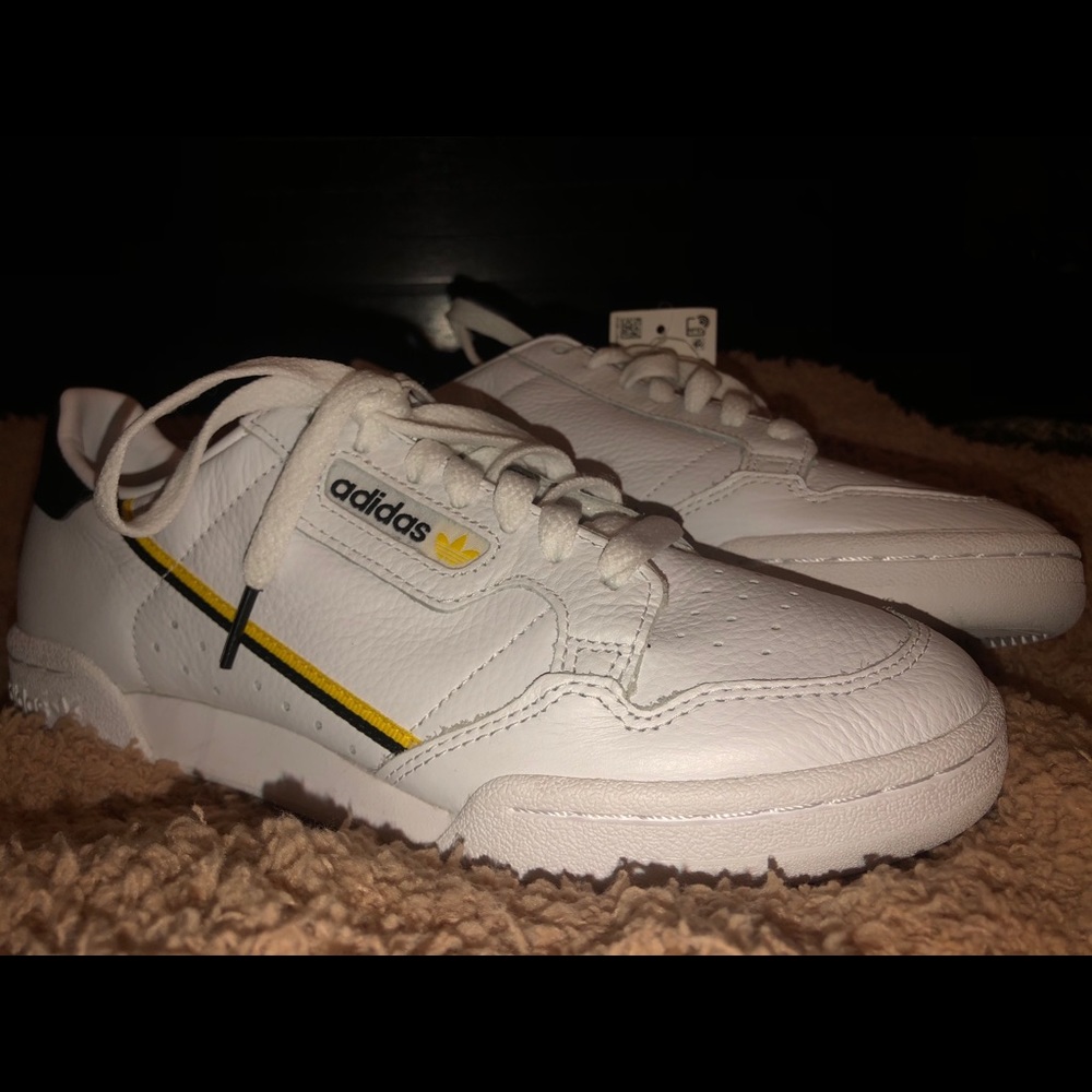 BRAND NEW Adidas Continental 80!